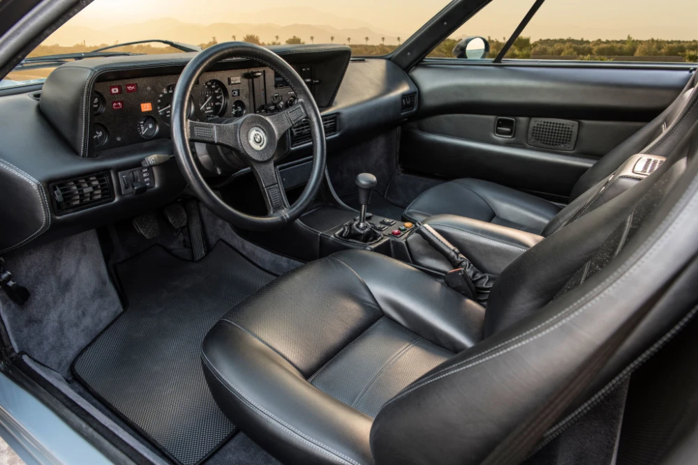 BMW E26 M1 - Colors of Speed