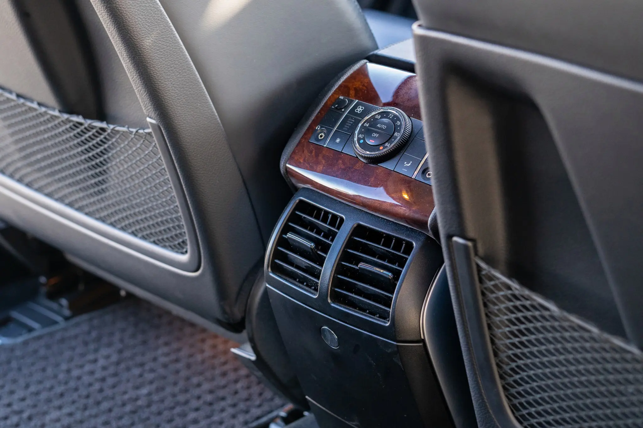 Supercharged 2007 Mercedes-Benz R63 AMG | Colors of Speed
