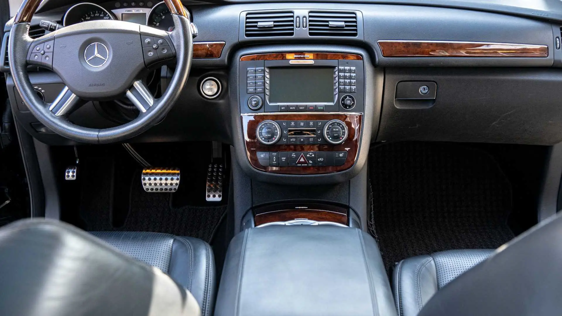 Supercharged 2007 Mercedes-Benz R63 AMG | Colors of Speed